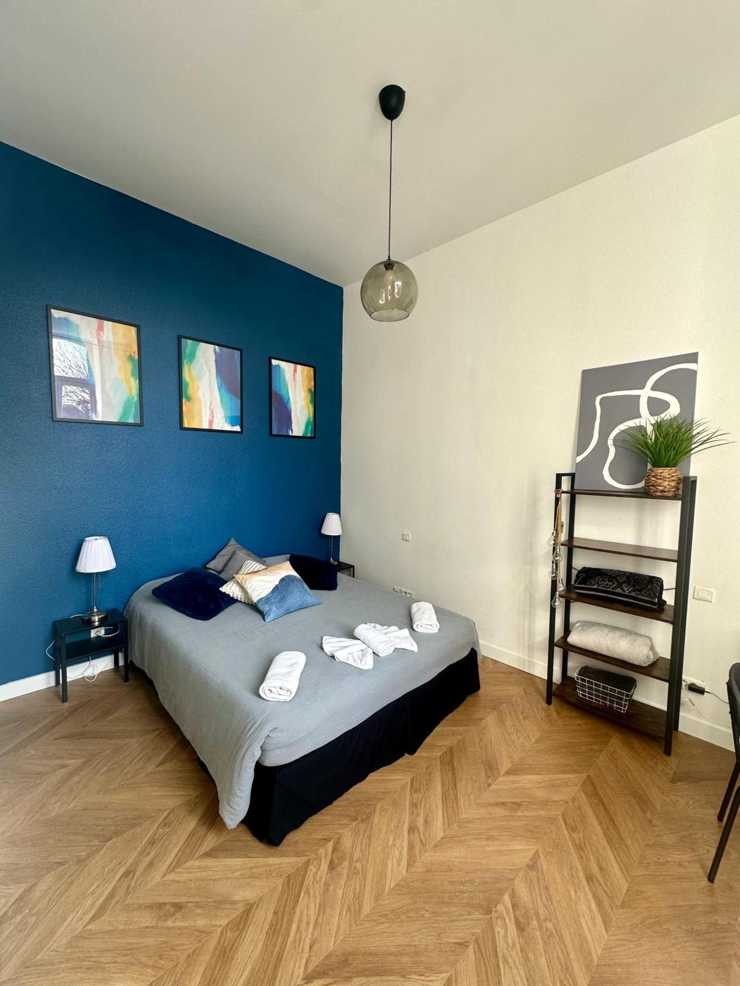 Spacieux Appt Haussmannien Parking Prive 阿棉 外观 照片
